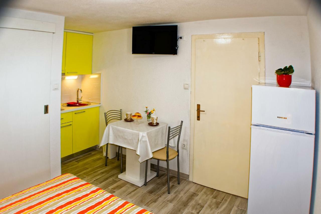 Studio Apartman Papic Drasnice Buitenkant foto